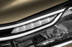 Citroen рассекретил обновленный седан С4 для России 