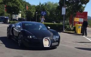 Bugatti Veyron 