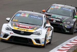 Машина Opel Astra TCR получит дополнительные 10 кг