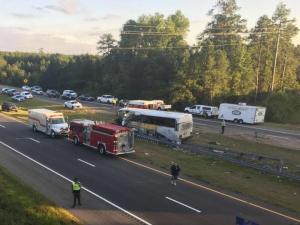 В ДТП с участием автобуса в США погибли четверо 
