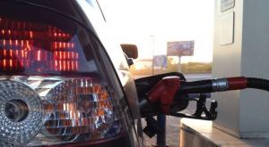Бензин и солярку на АЗС в Павлодаре продают по талонам