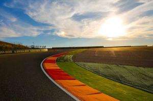 Моторлэнд Арагон останется в календаре MotoGP до 2021 года