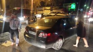 ДТП с участием трех авто в Алматы: пострадал один человек 