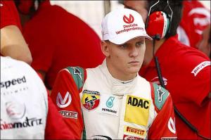 Мик Шумахер упустил титул в немецкой F4