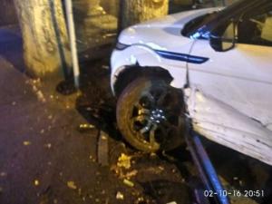 Авто влетело в арык в результате массового ДТП в Алматы