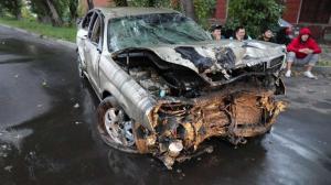 В центре Москвы автомобиль Daewoo рухнул в Яузу, водитель выжил