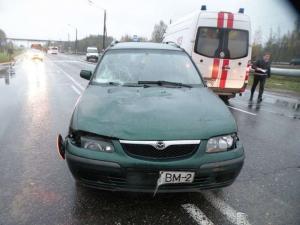 В Новополоцке на переходе Mazda сбила двух сестер и мужчину: 9-летняя девочка погибла