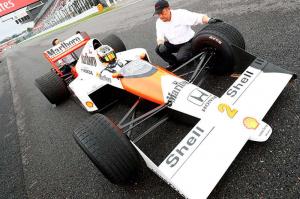 Стоффель Вандорн сел за руль McLaren-Honda MP4/5 