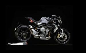 Шпионское фото MV Agusta Dragster 800
