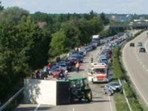 В Польше в ДТП с микроавтобусом пострадали 12 украинцев и два поляка