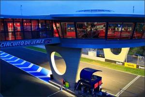 Red Bull Racing досрочно завершила второй день тестов
