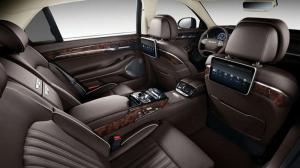 Объявлены рублевые цены на флагманский седан Genesis G90