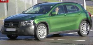 Фейслифтинговый Mercedes-Benz GLA засветился на дорогах Германии