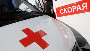 В Грозном микроавтобус врезался в дерево, пострадали 14 человек