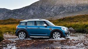 MINI выпустит новый необычный купе-кроссовер