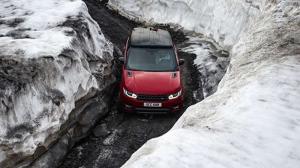 Бывший Стиг устроил Downhill на Range Rover Sport
