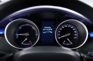 Toyota начала серийное производство кроссовера CH-R 