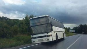 В ВКО два пассажирских автобуса слетели в кювет