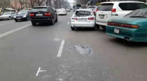 Пассажиры троллейбуса пострадали в ДТП в Алматы с участием таксиста