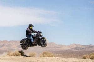 Тони Карбахаль прохватил на Victory Octane в пустыне 
