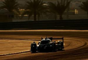 Porsche лидирует в первой тренировке в Бахрейне, G-Drive Racing на третьем месте в LMP2