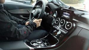 Опубликованы первые фотографии салона обновленного Mercedes C-Class 