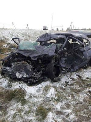В лобовом столкновении Renault и Chevrolet в Воложинском районе погибли два человека 