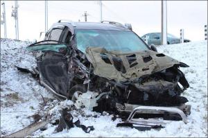 В Солигорском районе Lexus «не заметил» поезд: чудом обошлось без жертв