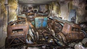 Во Франции нашли спрятанные под землей автомобили 1930-х 