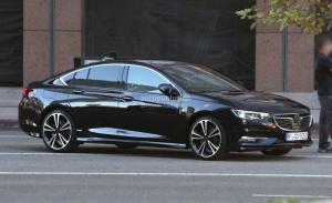 Шпионские снимки Opel Insignia 2018 года 