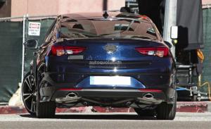 Шпионские снимки Opel Insignia 2018 года 