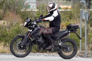 Прототип турэндуро KTM 790 Adventure 