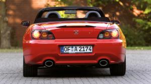 Honda S2000 