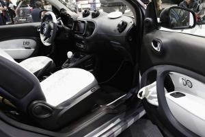 Smart ForTwo переоборудовали в кухню на колесах