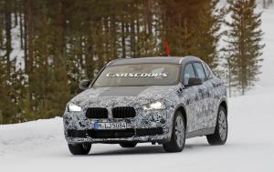 BMW X2 сфотографировали на зимних испытаниях