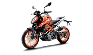 KTM 790 Duke засветился в зрелищном видеоролике