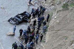 В Дагестане автомобиль «ВАЗ» рухнул в пропасть высотой 75 м, погибли трое