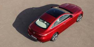 Mercedes привезет новое купе E-Class в Россию весной 2017 года 