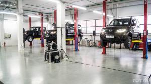 В Минске открылся новый автосалон УАЗ. В строительство вложено 10 млн долларов 