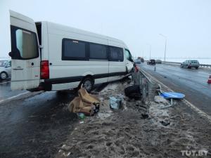 Под Слуцком маршрутка попала в ДТП: пострадали пять человек 