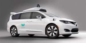 Google совместно с FCA представили беспилотный минивэн