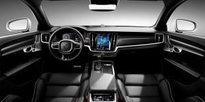 Volvo привезла в Россию спортивную версию седана S90 