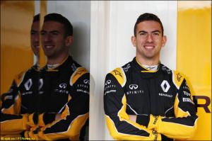 Латифи надеется на продолжение работы с Renault