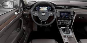 Volkswagen Passat получил в России новый двигатель 