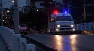 Пассажирский автобус рухнул с обрыва в Малайзии