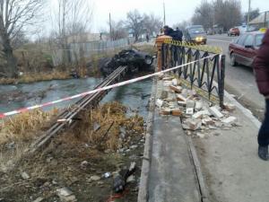 Двое погибли в жуткой аварии в Таразе