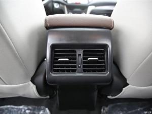 Китайский автопроизводитель представил новый кроссовер 
