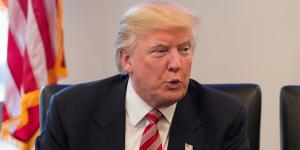 Трамп выступил против производства американских автомобилей в Мексике