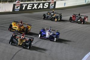 На Texas Motor Speedway заменят покрытие