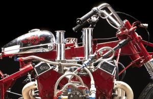 Драйгбайк V8 Widowmaker 7 